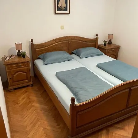 Apartman Ema Istriana Medulin Exteriör bild
